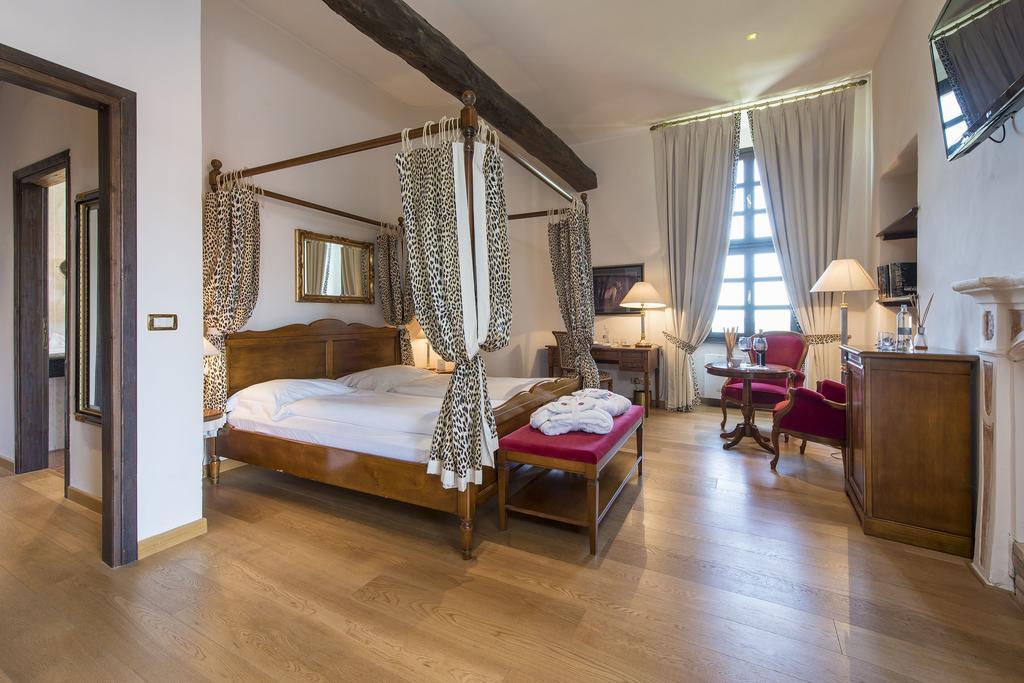 Sunstar Hotel Piemont Castello Di Villa Isola d'Asti Bilik gambar