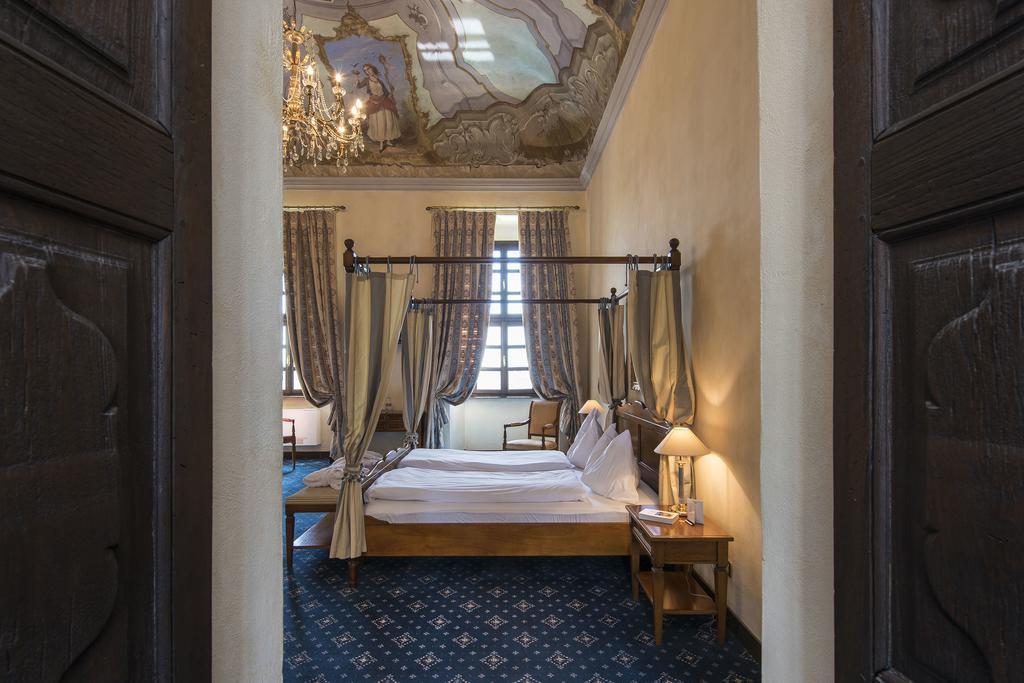 Sunstar Hotel Piemont Castello Di Villa Isola d'Asti Luaran gambar